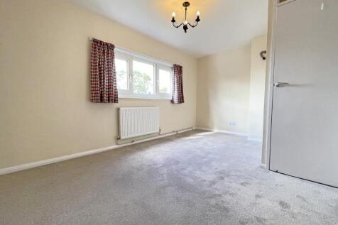 Cunningham Road 147 - Bedroom One.jpg
