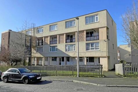 Dieppe Close 12 Front.jpg