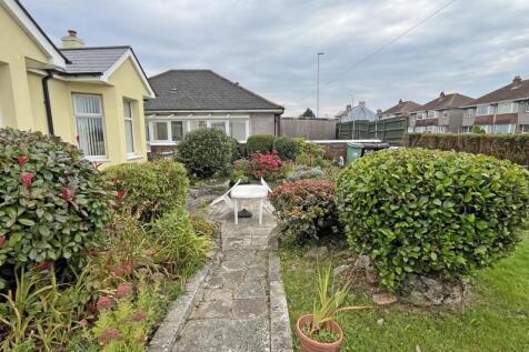 Old Woodlands Road 56 - Garden 4.jpg