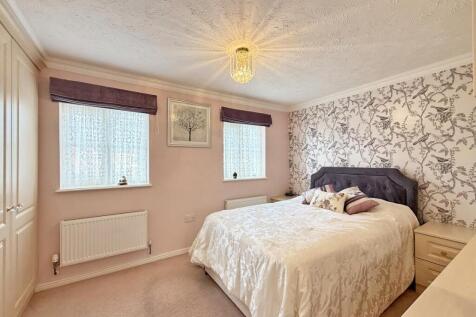 Aberdeen Avenue 18 - Bed 1a FP.jpg