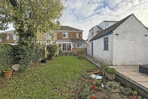 Cresthill Road 6 - Rear.jpg