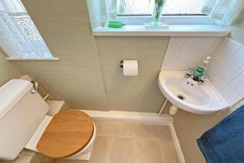 Nicholson Road 9 - WC.jpg