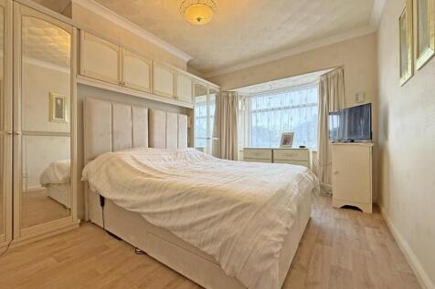 Nicholson Road 9 - Bedroom One.jpg