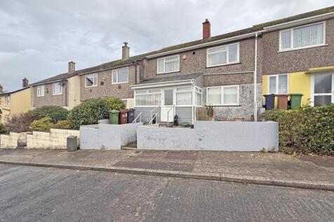 Goodwin Avenue 15 - Front.jpg