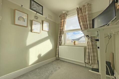 Langhill Road 40 - Bedroom Three.jpg