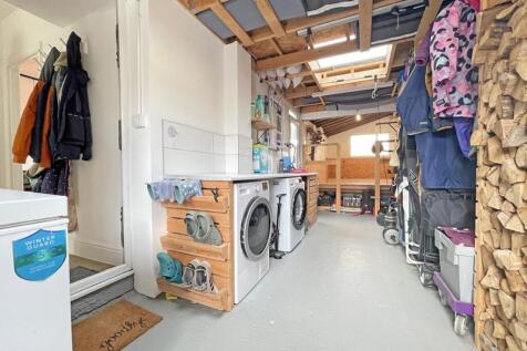 Langhill Road 40 - Garage Two.jpg