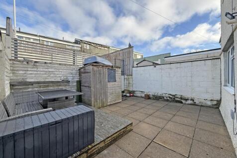 Coppice Gardens 3 - Garden 2.jpg