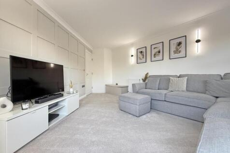 Ramsey Grdens 85 - Living Room Two.jpg