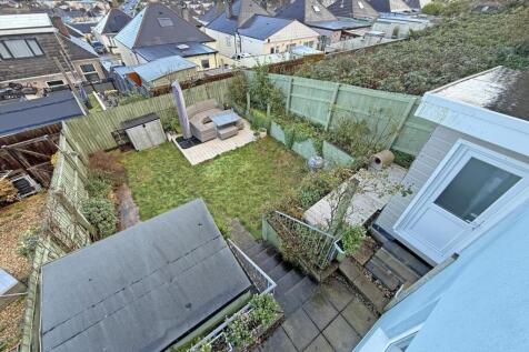 Bridge View 19 - Garden Front.jpg