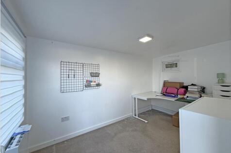 Bridge View 19 - Home Office...jpg