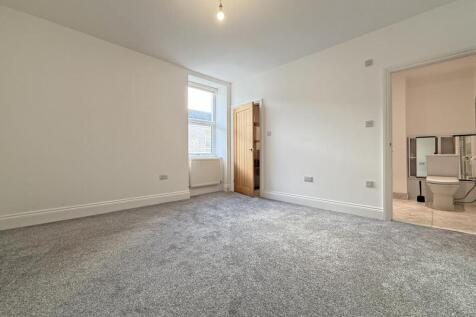 Waterloo Street 57 - Bedroom One.jpg