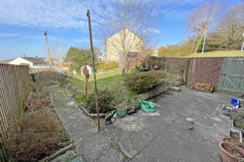 St Peters Road 254 Garden 2.jpg