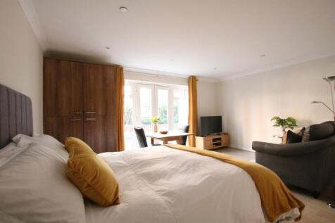 Bed/Living