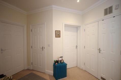 hallway .JPG