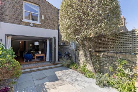 Property Image 4