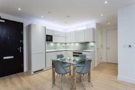 Open plan kitchen/reception room