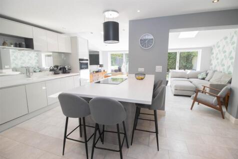 Kitchen/Family Room