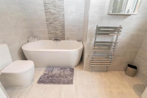 Ground Floor Bathroom