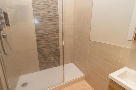 En Suite Shower Room
