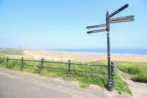 Long Sands Beach