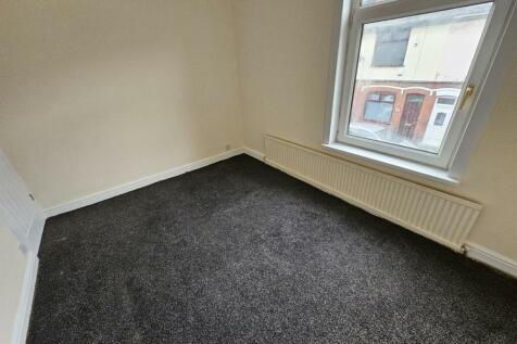 Bedroom1.jpg