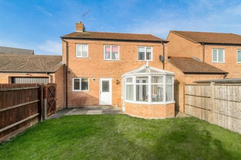 Rear Elevation/Garage