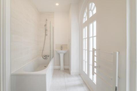 2-esperance-house...