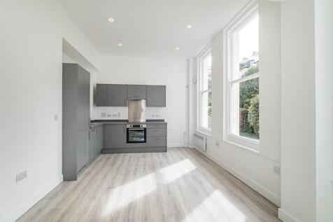 2-esperance-house...