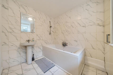 1374785-17-690f56...