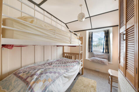 1377312-9-691228f...