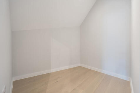 1315346-1-685aab5...