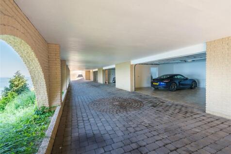 Garaging