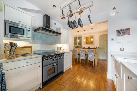 1371030-11-68f773...