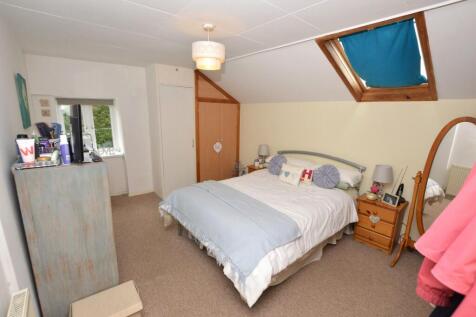 Flat 4 Bedroom