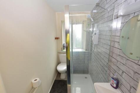 Flat 3 Bathroom
