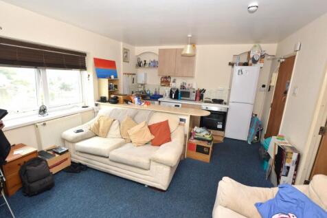 Flat 3 Lounge