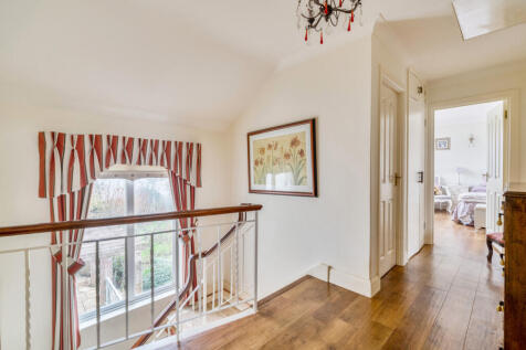 1375305-27-691610...