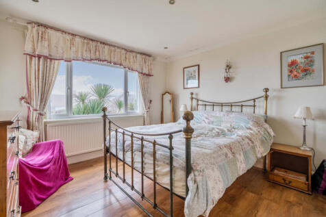 1375305-29-691610...