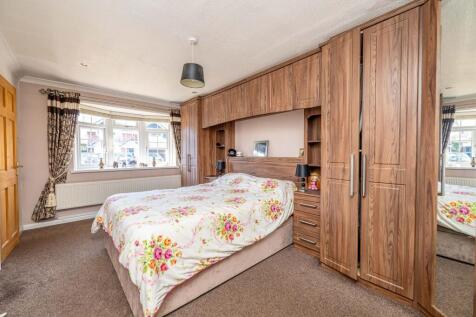 Downstairs Front Bedroom