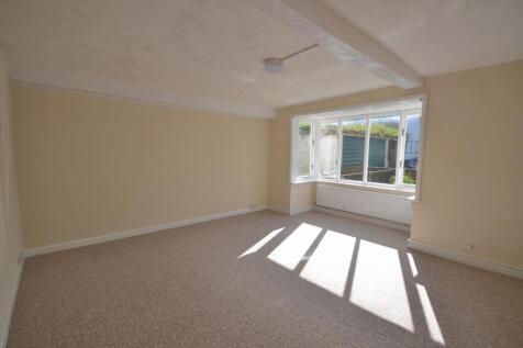 5 Chequers Lane loun