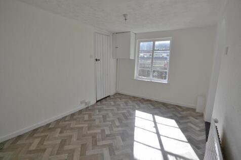 5 Chequers Lane dini