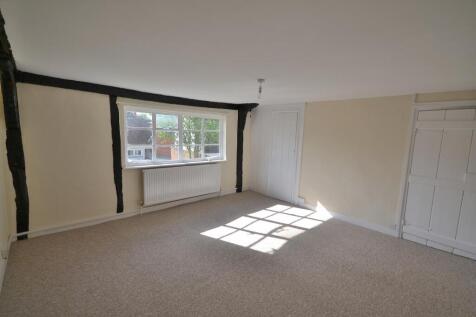 5 Chequers Lane bed
