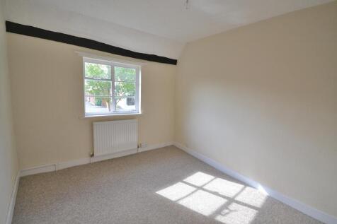 5 Chequers Lane bed