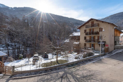 Property Image 1