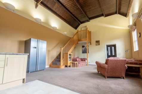 Living Room/Kitchen