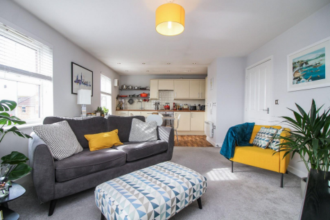 Living Room/Kitchen