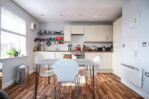 Living Room/Kitchen