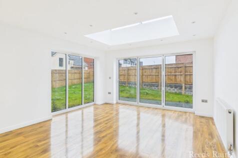 Kitchen/Living Space