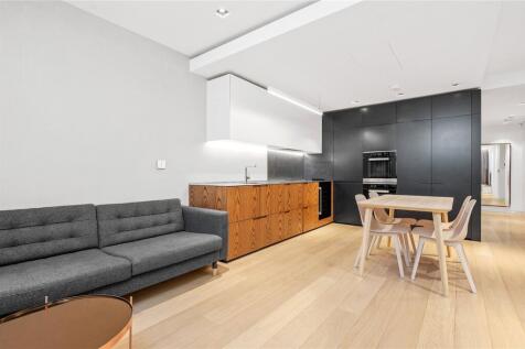 Kitchen/ Reception