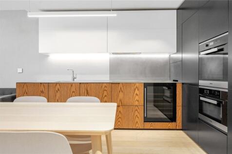 Kitchen/ Reception